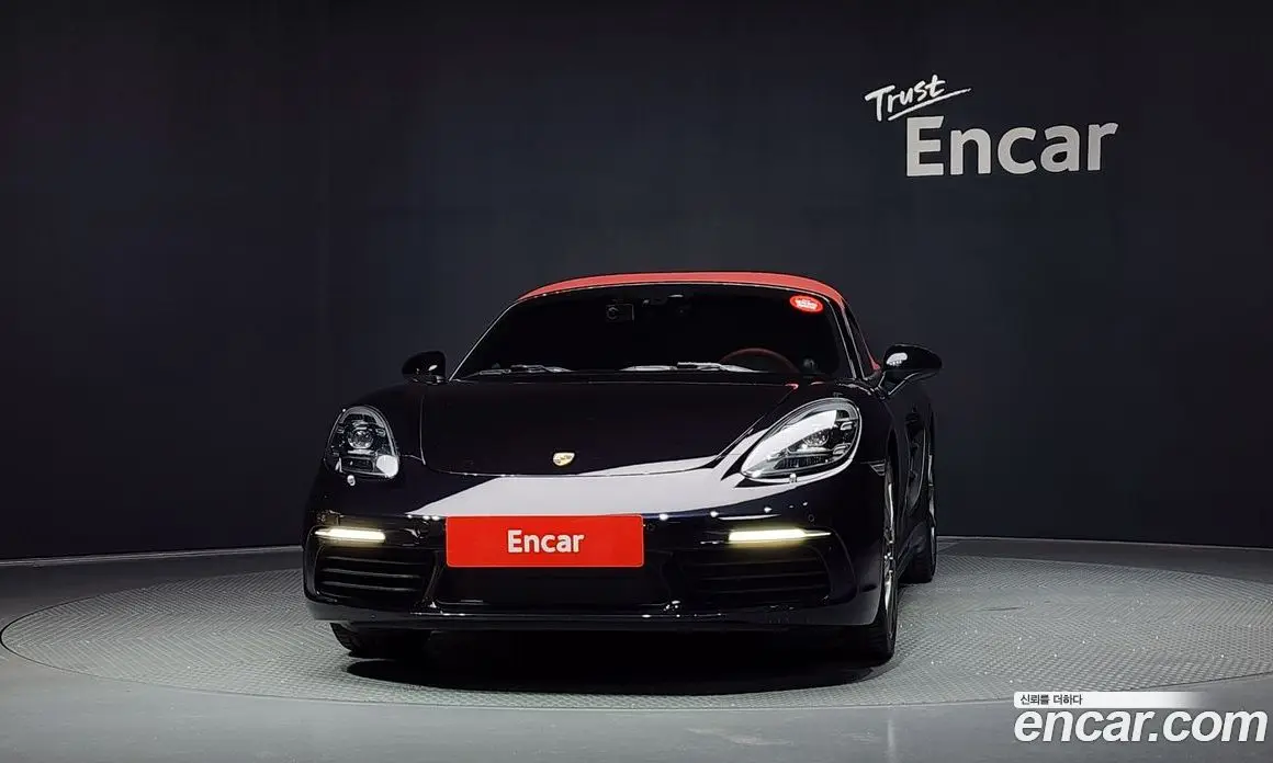 Porsche 718 2017 2.0 автомат (гидро), фото 3 Porsche 718 2017 2.0 автомат (гидро), фото 3