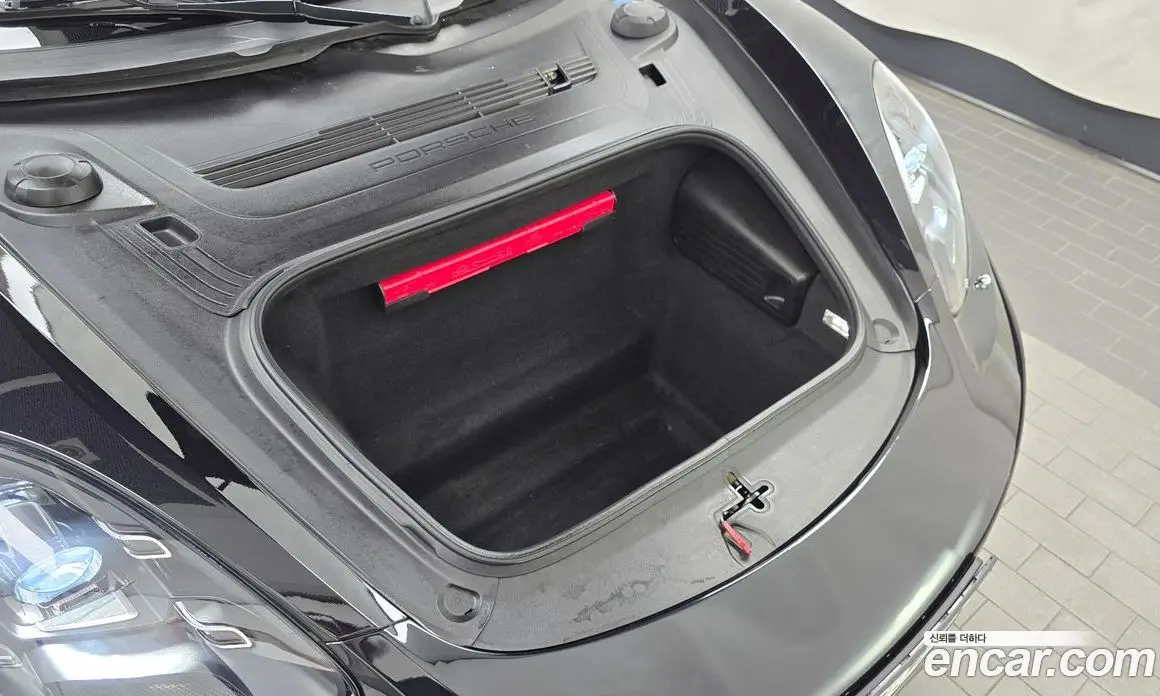 Porsche 718 2017 2.0 автомат (гидро), фото 6 Porsche 718 2017 2.0 автомат (гидро), фото 6