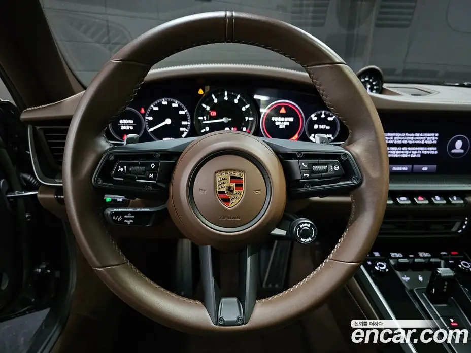 Porsche 911 2023 3.0 автомат (гидро), фото 16 Porsche 911 2023 3.0 автомат (гидро), фото 16