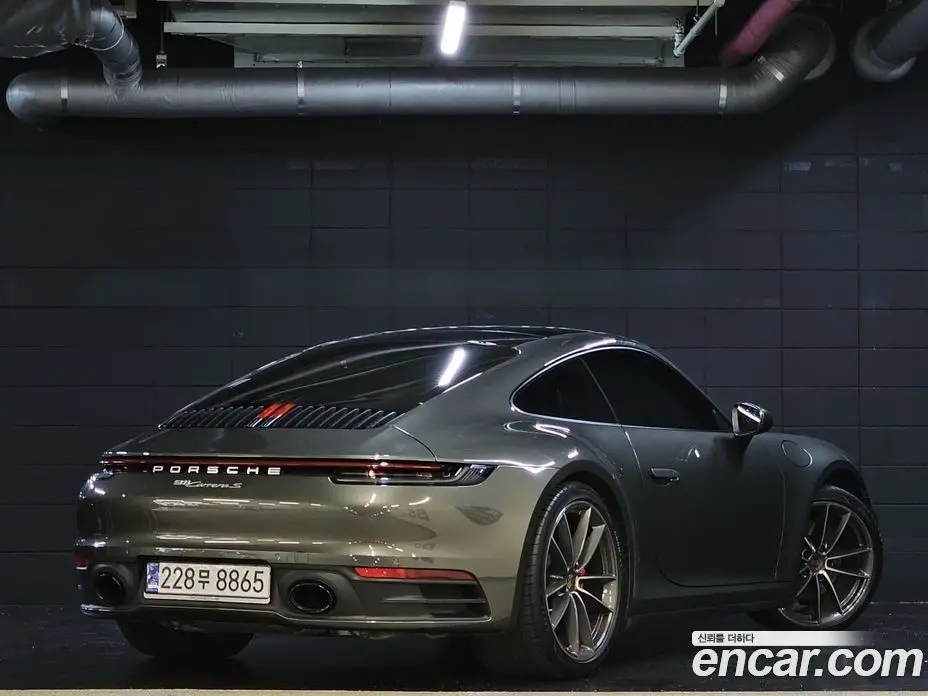 Porsche 911 2023 3.0 автомат (гидро), фото 4 Porsche 911 2023 3.0 автомат (гидро), фото 4