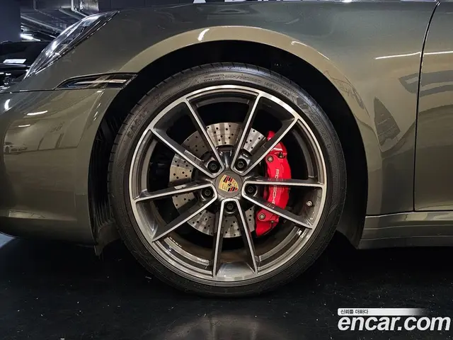 Porsche 911 2023 3.0 автомат (гидро), миниатюра 6 Porsche 911 2023 3.0 автомат (гидро), миниатюра 6