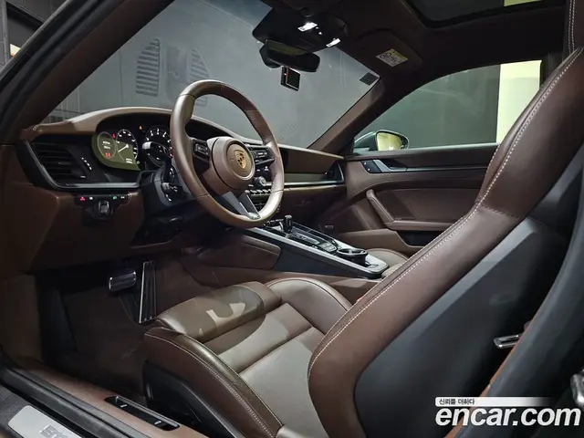 Porsche 911 2023 3.0 автомат (гидро), миниатюра 9 Porsche 911 2023 3.0 автомат (гидро), миниатюра 9