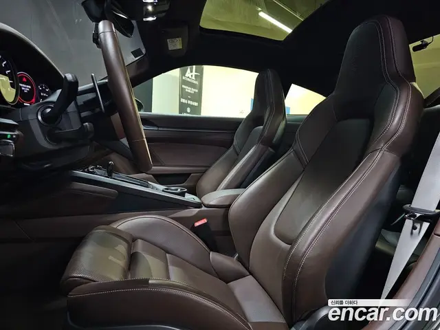 Porsche 911 2023 3.0 автомат (гидро), миниатюра 10 Porsche 911 2023 3.0 автомат (гидро), миниатюра 10