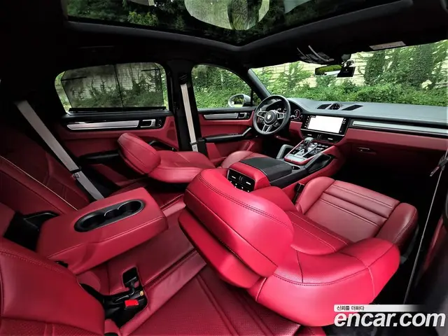 Porsche Cayenne 2023 3.0 автомат (гидро), миниатюра 10 Porsche Cayenne 2023 3.0 автомат (гидро), миниатюра 10