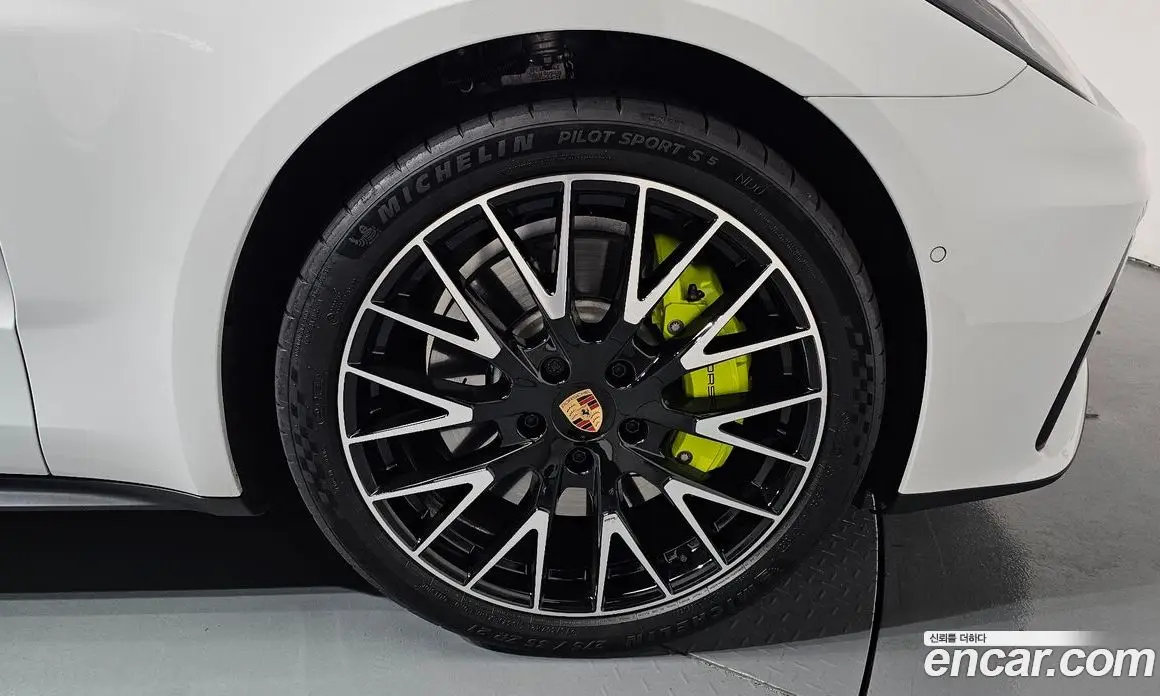 Porsche Panamera 2025 2.9 автомат (гидро), фото 6 Porsche Panamera 2025 2.9 автомат (гидро), фото 6