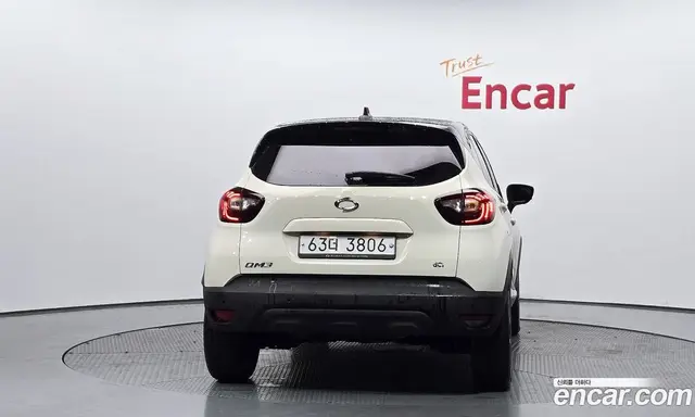 Renault (Samsung) QM3 2018 1.5 автомат (гидро), миниатюра 4 Renault (Samsung) QM3 2018 1.5 автомат (гидро), миниатюра 4