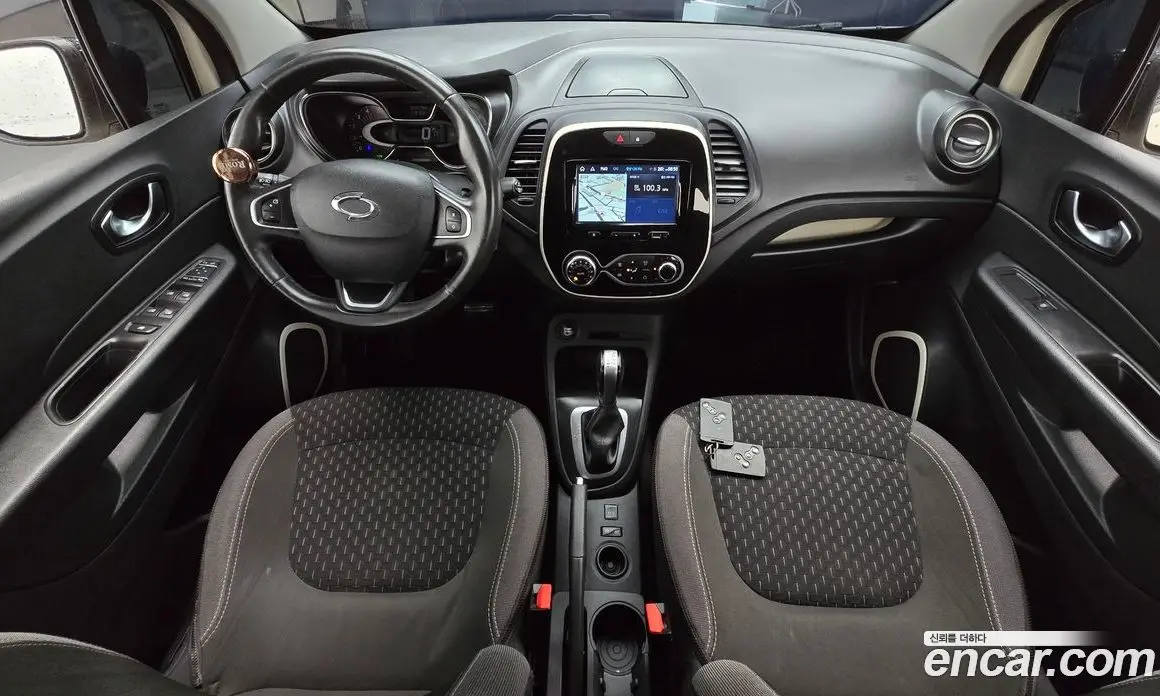 Renault (Samsung) QM3 2018 1.5 автомат (гидро), фото 7 Renault (Samsung) QM3 2018 1.5 автомат (гидро), фото 7