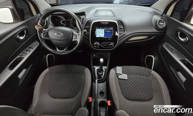 Renault (Samsung) QM3 2018 1.5 автомат (гидро), миниатюра 7 Renault (Samsung) QM3 2018 1.5 автомат (гидро), миниатюра 7
