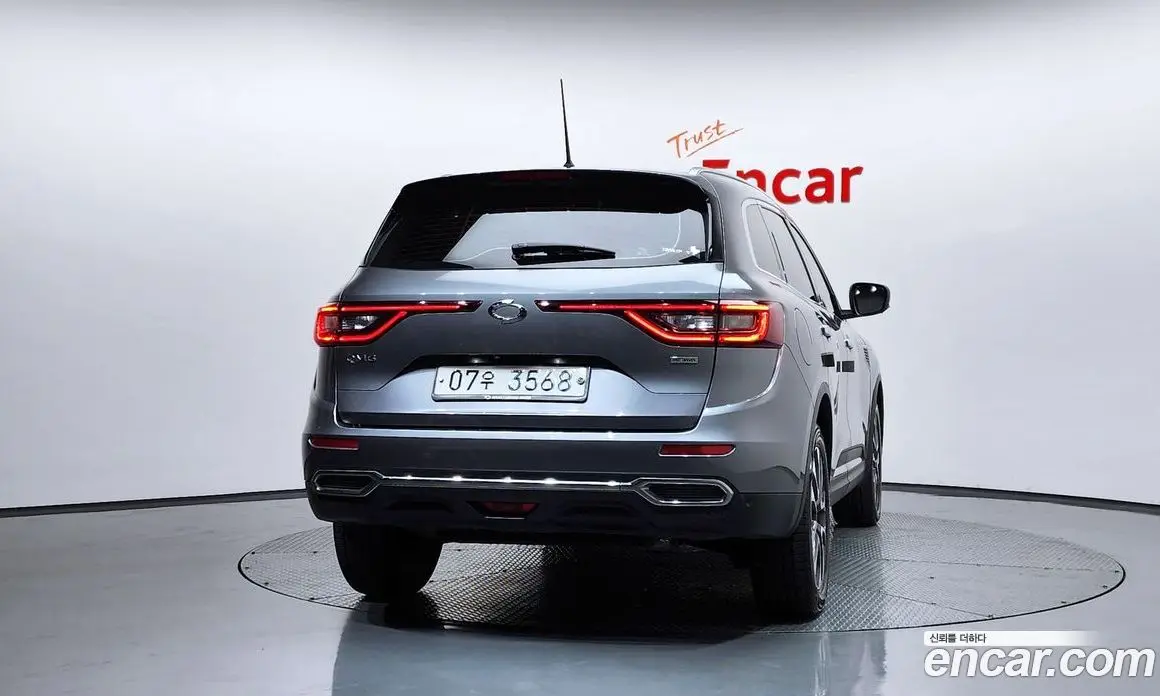 Renault (Samsung) QM6 2017 2.0 автомат (гидро), фото 4 Renault (Samsung) QM6 2017 2.0 автомат (гидро), фото 4