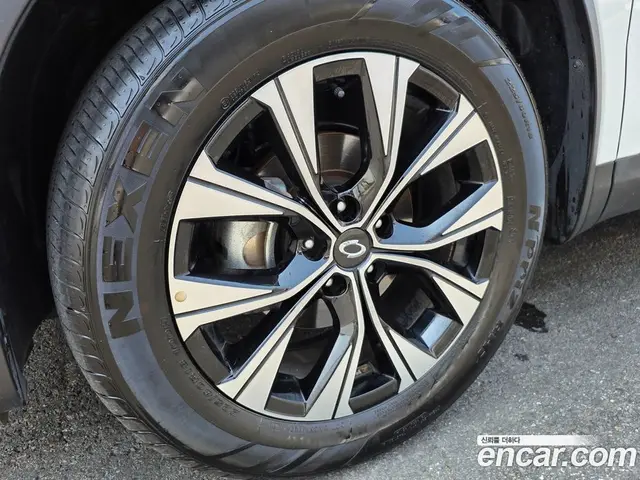 Renault (Samsung) QM6 2022 2.0 автомат (гидро), миниатюра 5 Renault (Samsung) QM6 2022 2.0 автомат (гидро), миниатюра 5