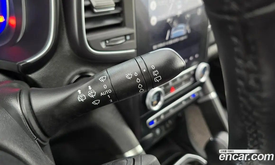 Renault (Samsung) QM6 2024 2.0 автомат (гидро), фото 17 Renault (Samsung) QM6 2024 2.0 автомат (гидро), фото 17