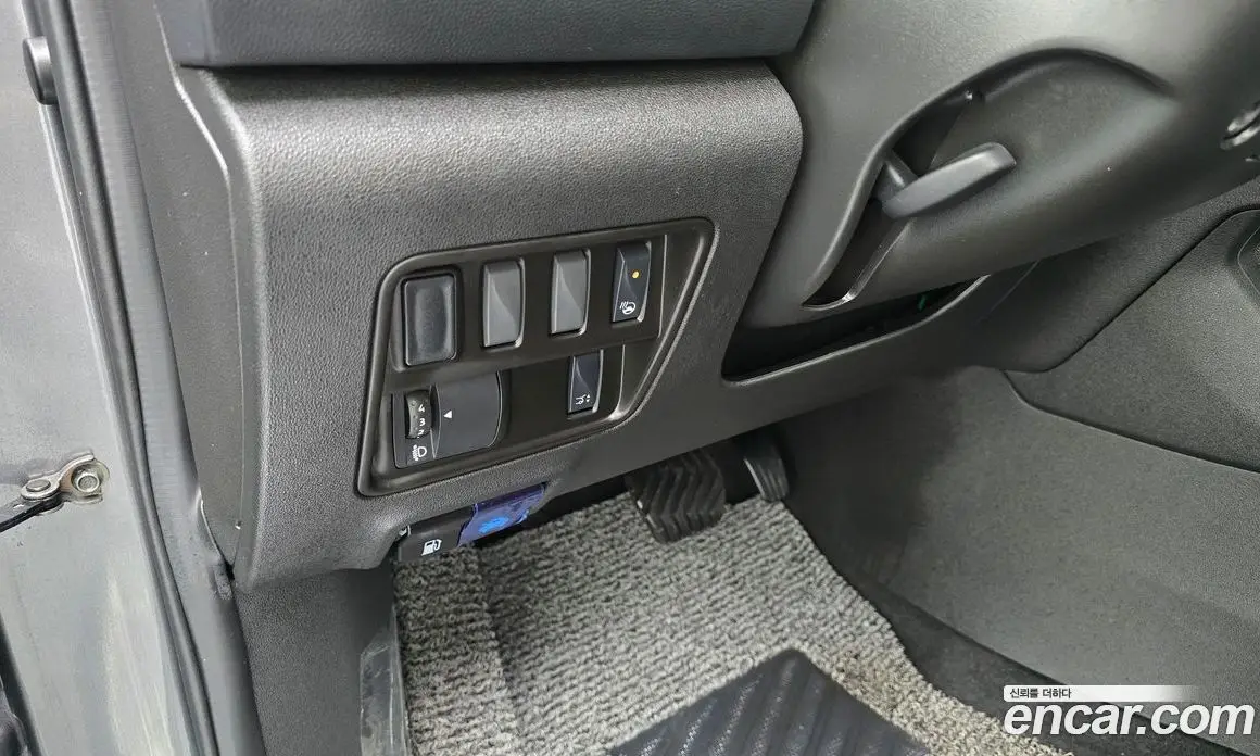 Renault (Samsung) QM6 2024 2.0 автомат (гидро), фото 18 Renault (Samsung) QM6 2024 2.0 автомат (гидро), фото 18