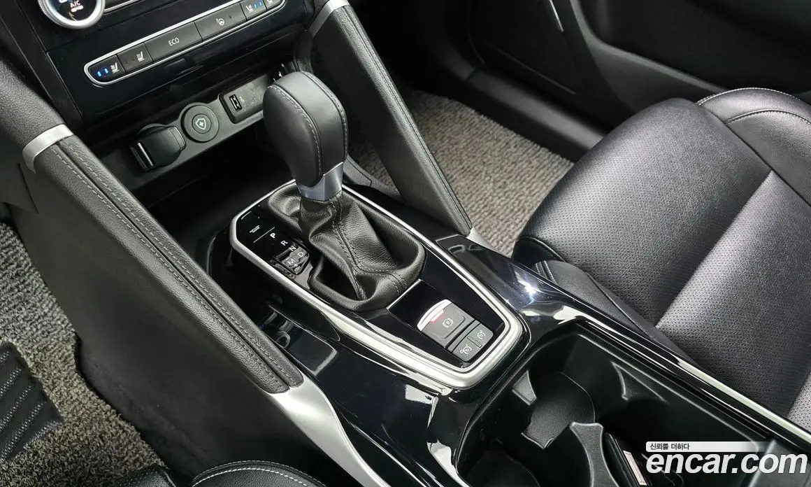 Renault (Samsung) QM6 2024 2.0 автомат (гидро), фото 9 Renault (Samsung) QM6 2024 2.0 автомат (гидро), фото 9