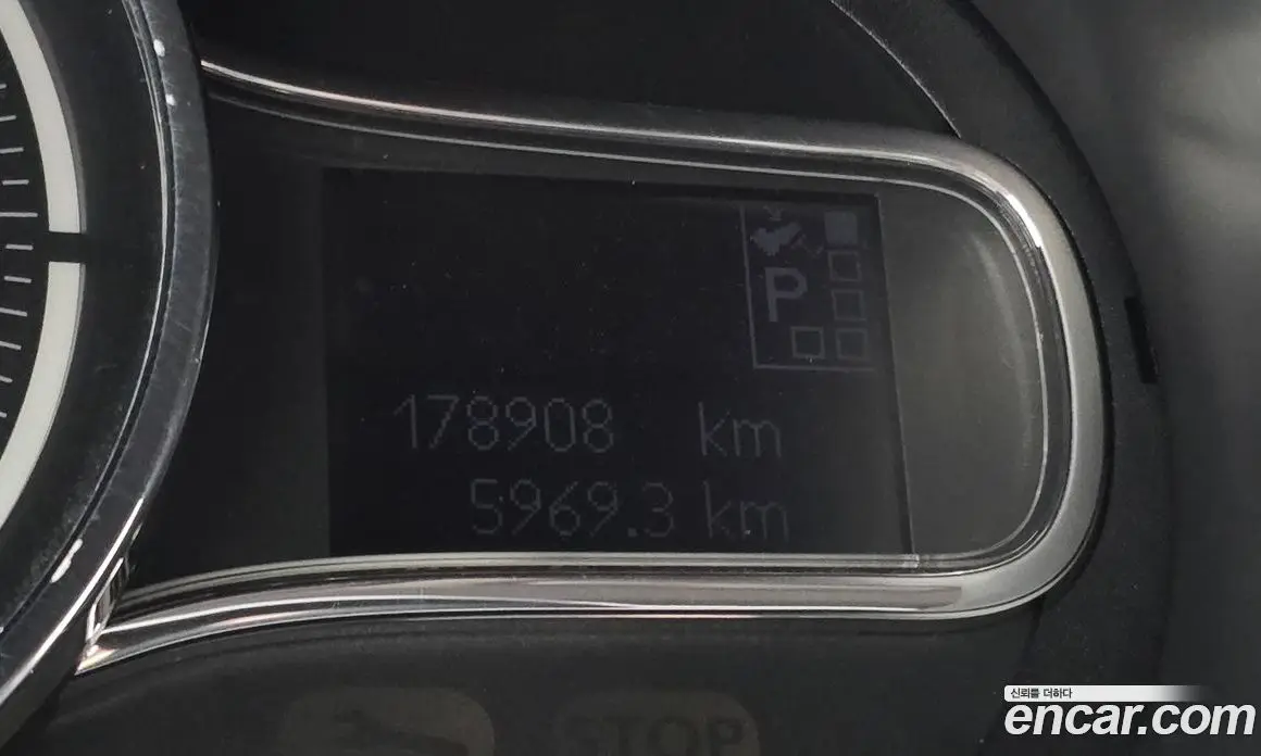 Renault (Samsung) SM3 2015 1.6 автомат (гидро), фото 29 Renault (Samsung) SM3 2015 1.6 автомат (гидро), фото 29