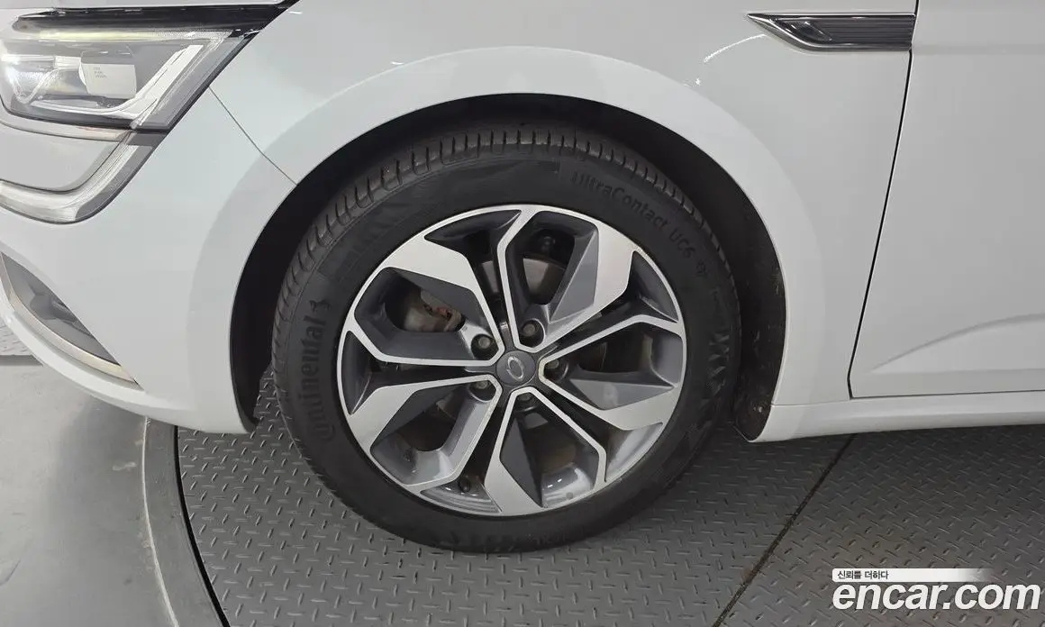 Renault (Samsung) SM6 2018 1.5 автомат (гидро), фото 5