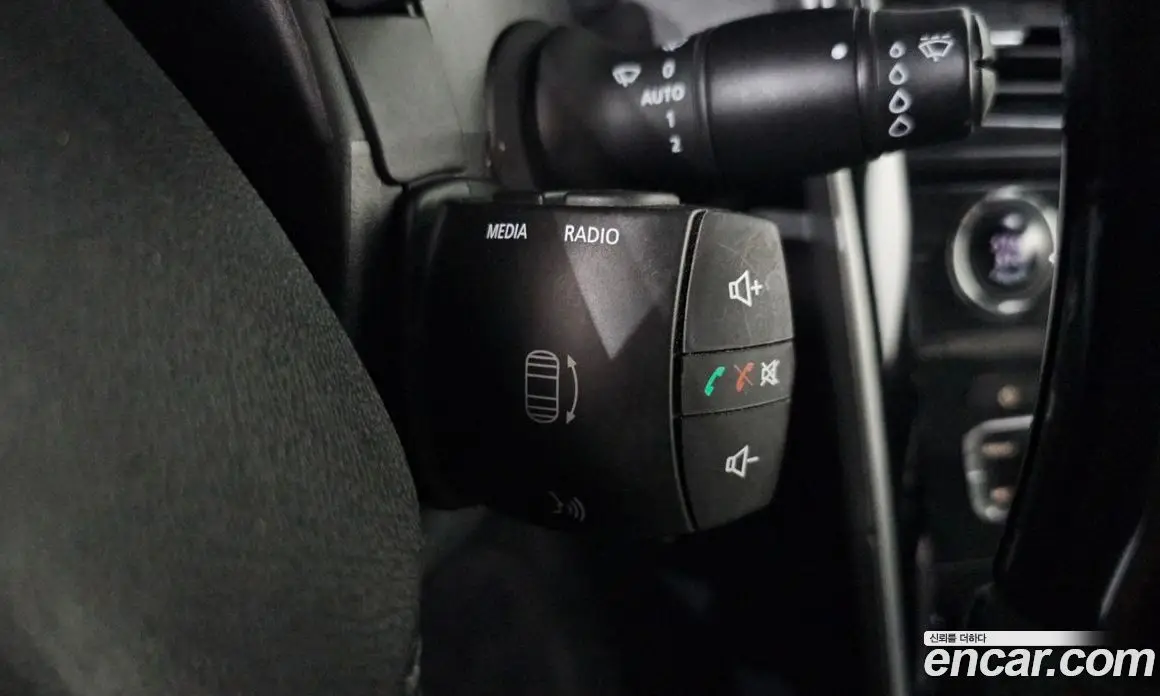 Renault (Samsung) SM7 2017 3.5 автомат (гидро), фото 33 Renault (Samsung) SM7 2017 3.5 автомат (гидро), фото 33