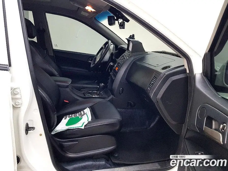 SsangYong Korando 2012 2.0 автомат (гидро), фото 16 SsangYong Korando 2012 2.0 автомат (гидро), фото 16