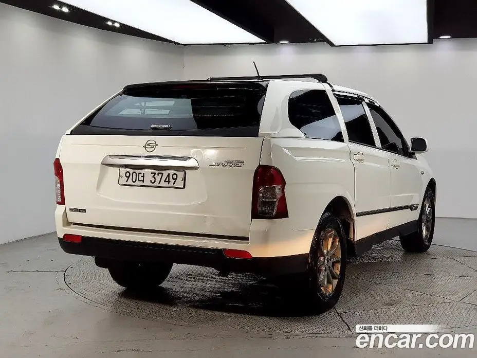 SsangYong Korando 2012 2.0 автомат (гидро), фото 4 SsangYong Korando 2012 2.0 автомат (гидро), фото 4