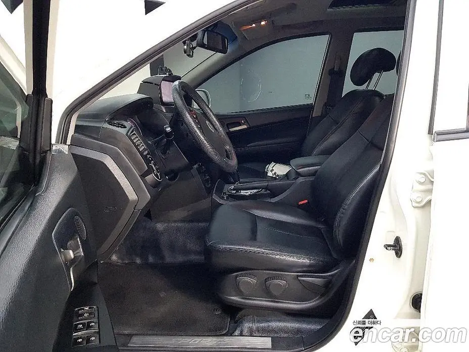 SsangYong Korando 2012 2.0 автомат (гидро), фото 8 SsangYong Korando 2012 2.0 автомат (гидро), фото 8