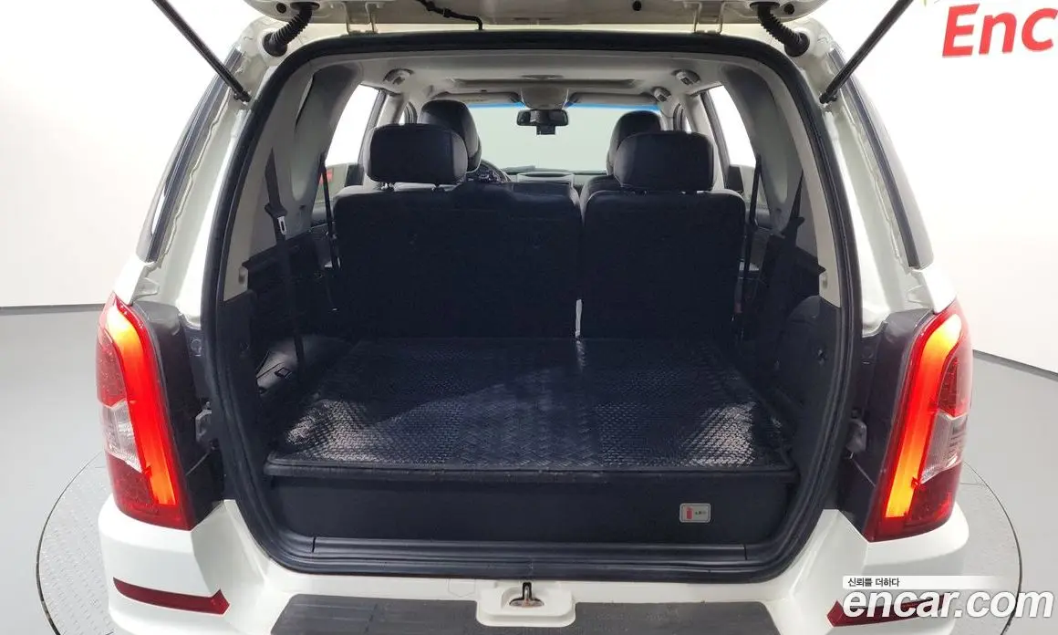 SsangYong Rexton 2013 2.0 автомат (гидро), фото 24 SsangYong Rexton 2013 2.0 автомат (гидро), фото 24