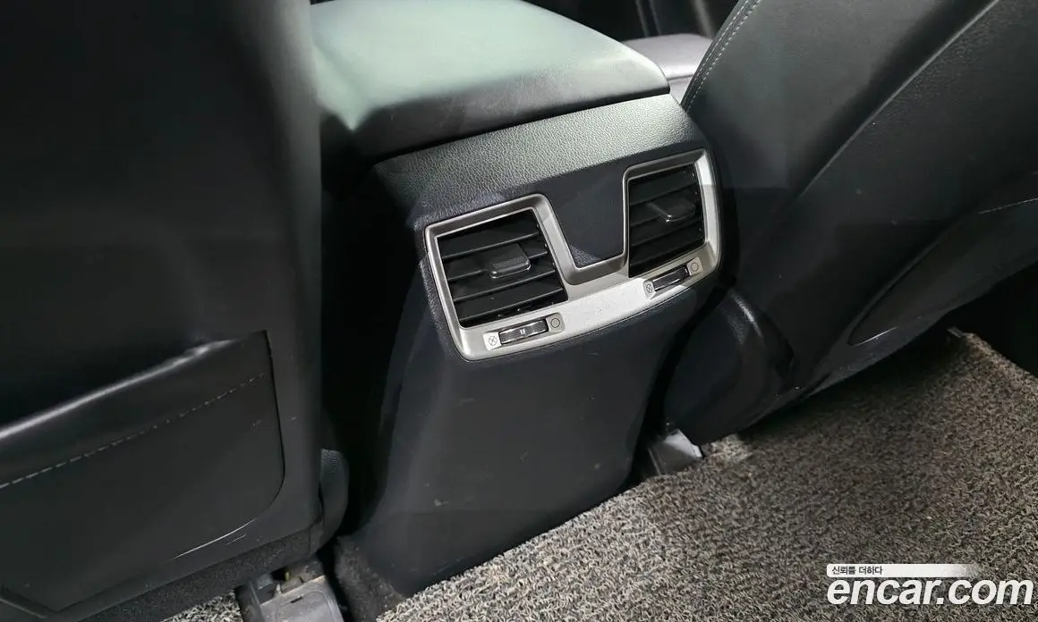 SsangYong Rexton 2018 2.2 автомат (гидро), фото 31 SsangYong Rexton 2018 2.2 автомат (гидро), фото 31