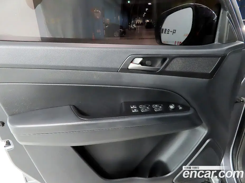 SsangYong Rexton 2019 2.2 автомат (гидро), фото 13