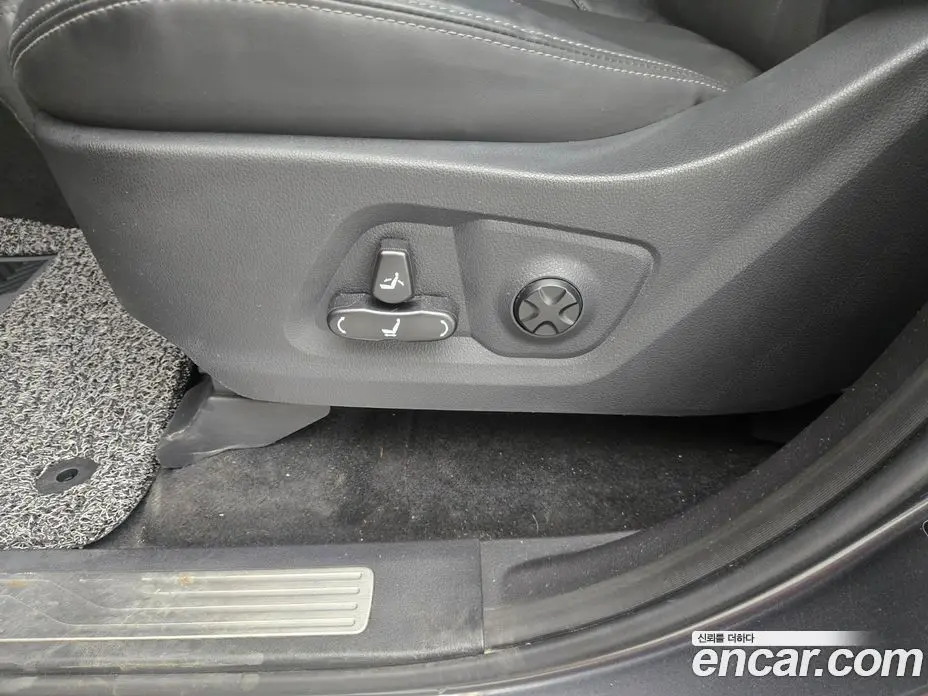 SsangYong Rexton 2019 2.2 автомат (гидро), фото 15