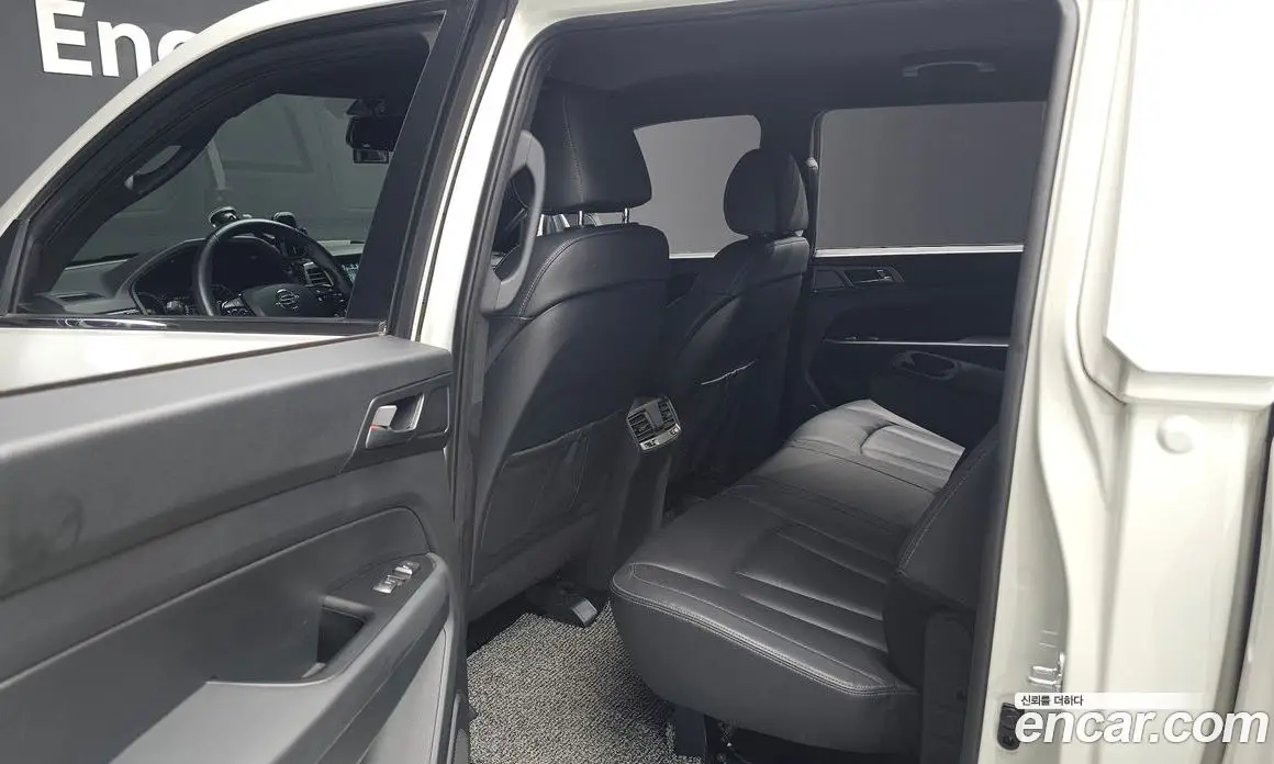 SsangYong Rexton 2022 2.2 автомат (гидро), фото 12