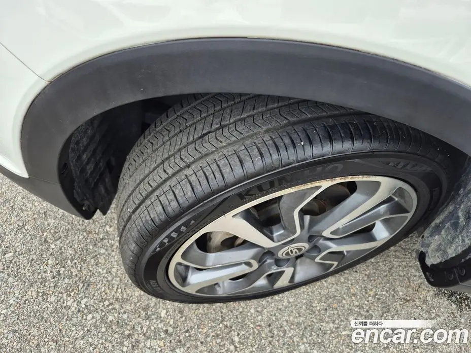 SsangYong TIBOLI 2015 1.6 автомат (гидро), фото 17