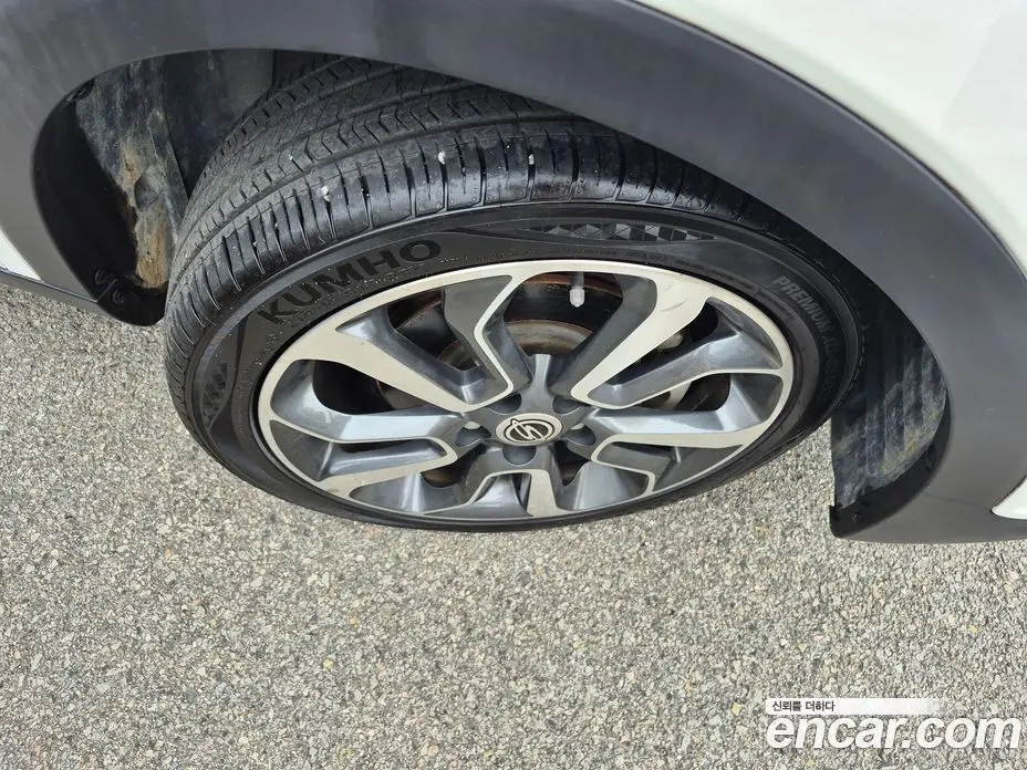 SsangYong TIBOLI 2015 1.6 автомат (гидро), фото 18