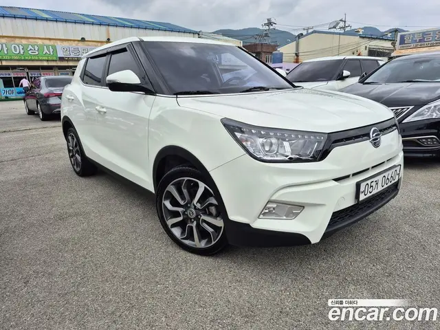 SsangYong TIBOLI 2015 1.6 автомат (гидро), миниатюра 3