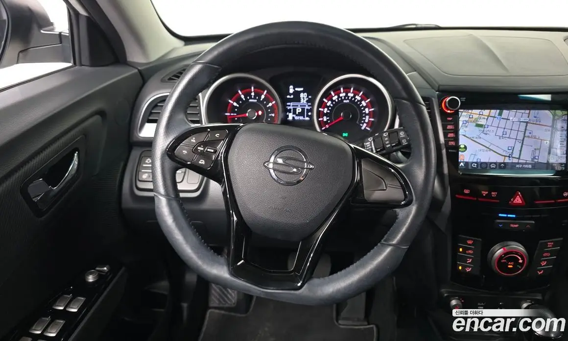 SsangYong TIBOLI 2017 1.6 автомат (гидро), фото 13