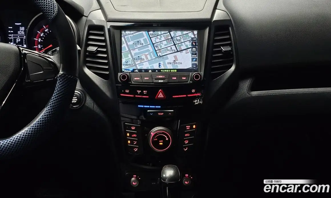 SsangYong TIBOLI 2017 1.6 автомат (гидро), фото 14