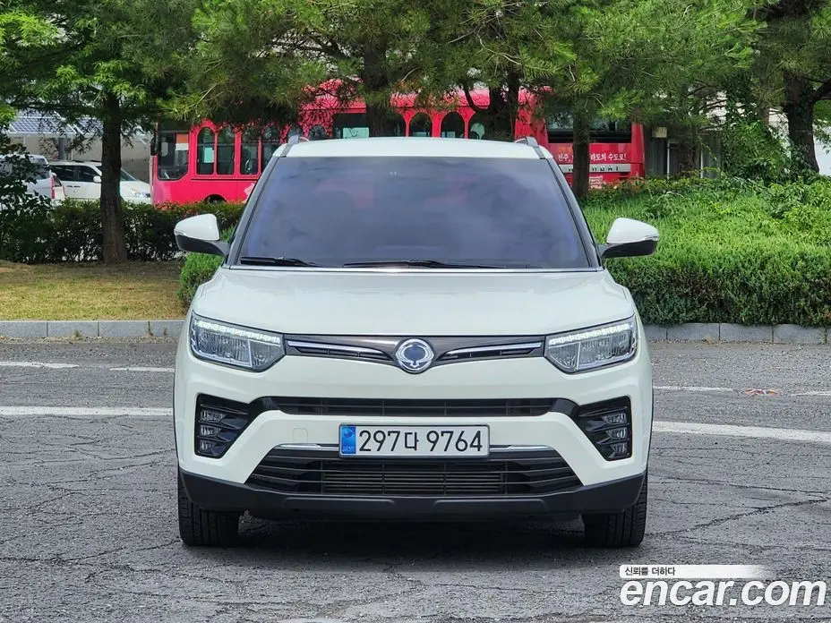 SsangYong TIBOLI 2019 1.5 автомат (гидро), фото 1 SsangYong TIBOLI 2019 1.5 автомат (гидро), фото 1