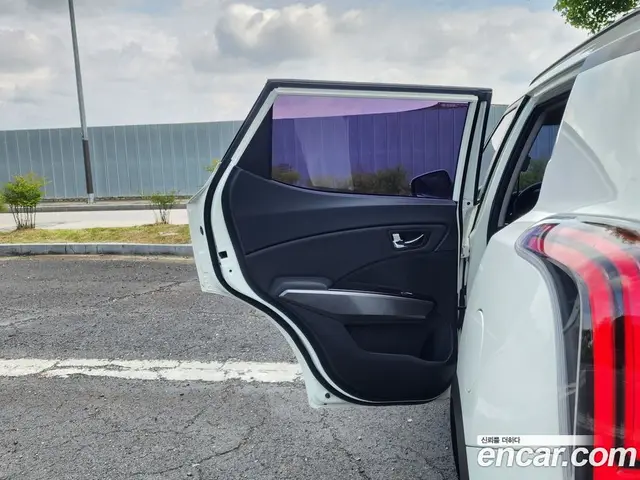 SsangYong TIBOLI 2019 1.5 автомат (гидро), миниатюра 11 SsangYong TIBOLI 2019 1.5 автомат (гидро), миниатюра 11