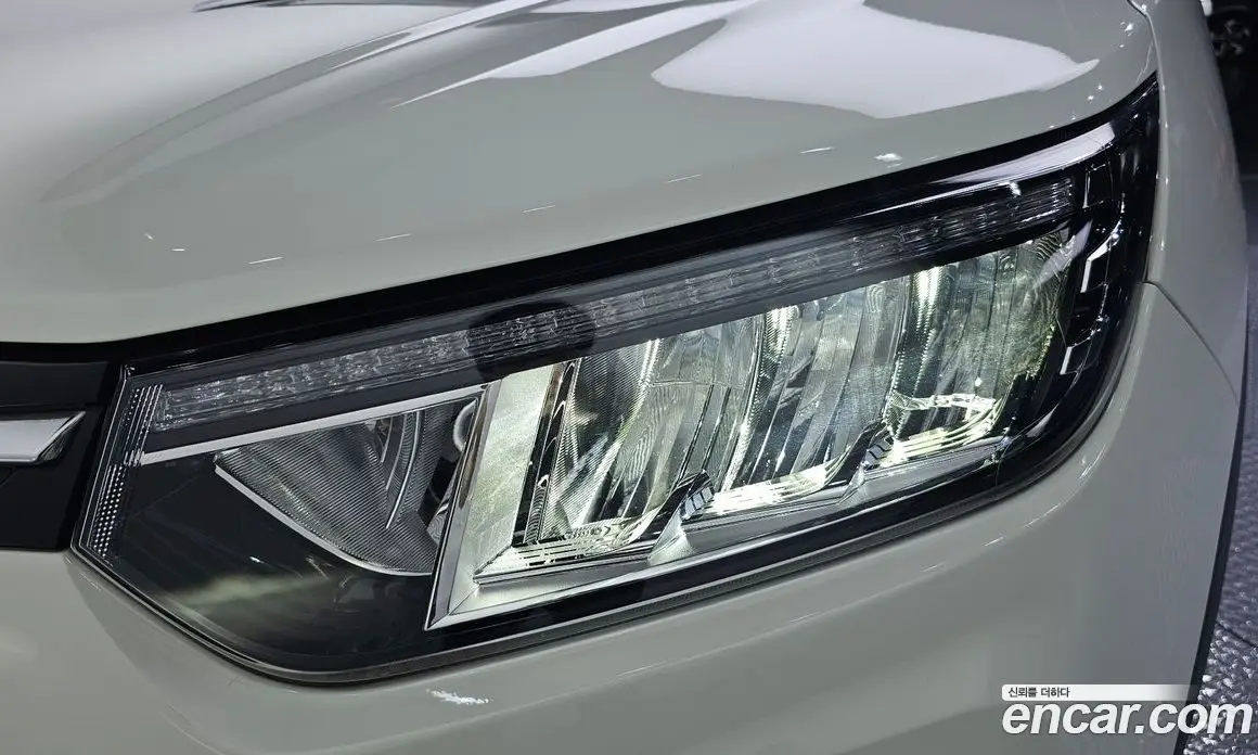 SsangYong TIBOLI 2022 1.5 автомат (гидро), фото 8 SsangYong TIBOLI 2022 1.5 автомат (гидро), фото 8