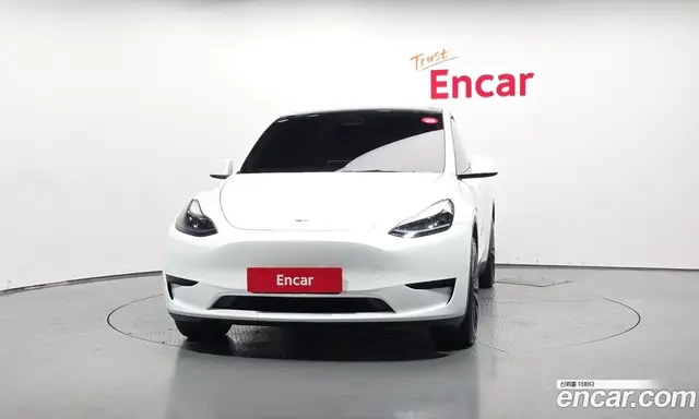Tesla Model Y 2024 0.2 автомат (гидро), миниатюра 3 Tesla Model Y 2024 0.2 автомат (гидро), миниатюра 3