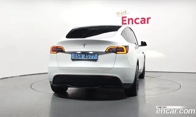 Tesla Model Y 2024 0.2 автомат (гидро), миниатюра 4 Tesla Model Y 2024 0.2 автомат (гидро), миниатюра 4