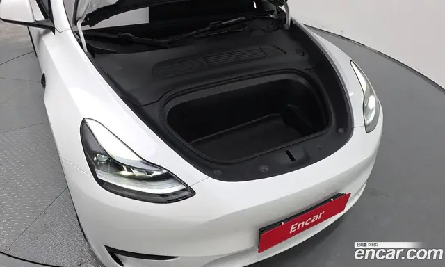 Tesla Model Y 2024 0.2 автомат (гидро), миниатюра 6 Tesla Model Y 2024 0.2 автомат (гидро), миниатюра 6