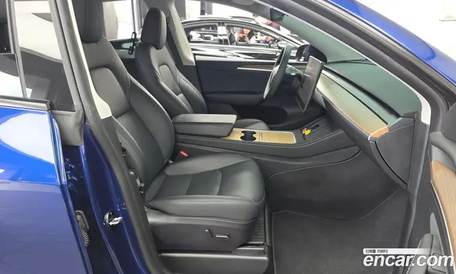 Tesla Model Y 2025 0.2 автомат (гидро), миниатюра 11 Tesla Model Y 2025 0.2 автомат (гидро), миниатюра 11