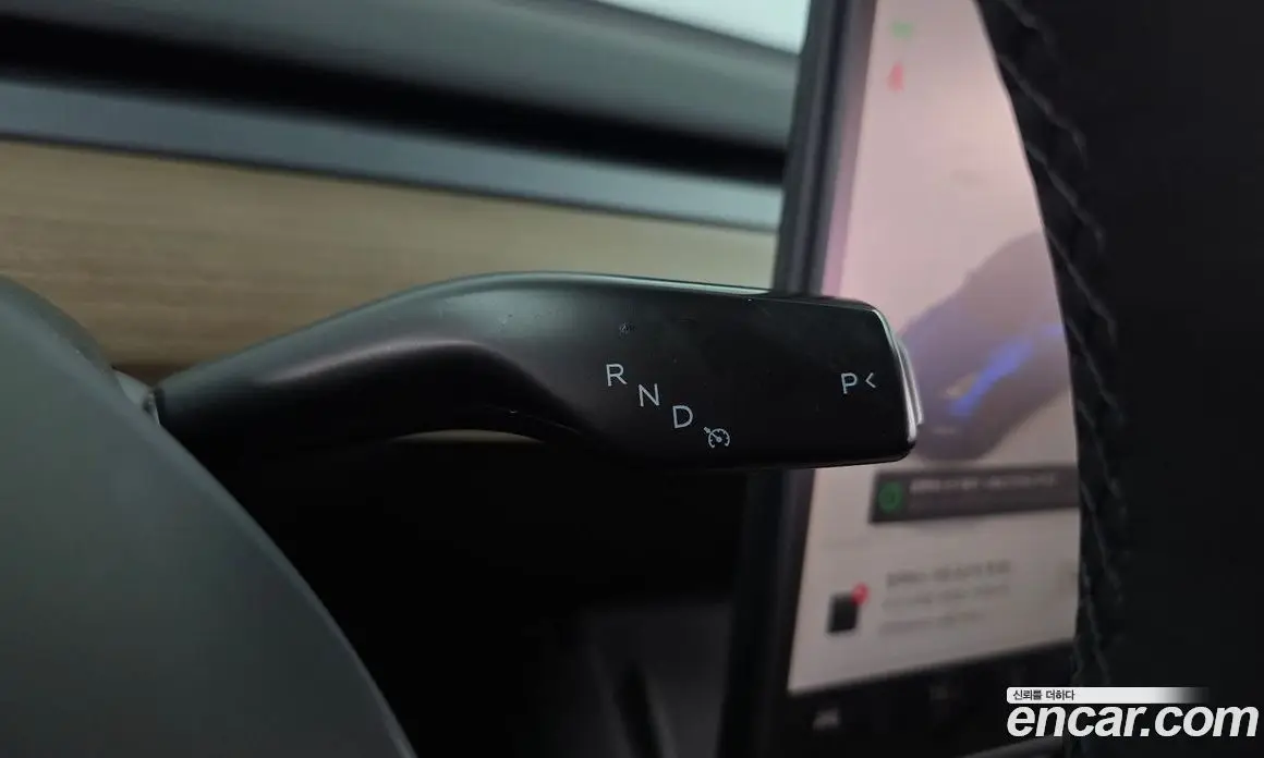 Tesla Model Y 2025 0.2 автомат (гидро), фото 9 Tesla Model Y 2025 0.2 автомат (гидро), фото 9
