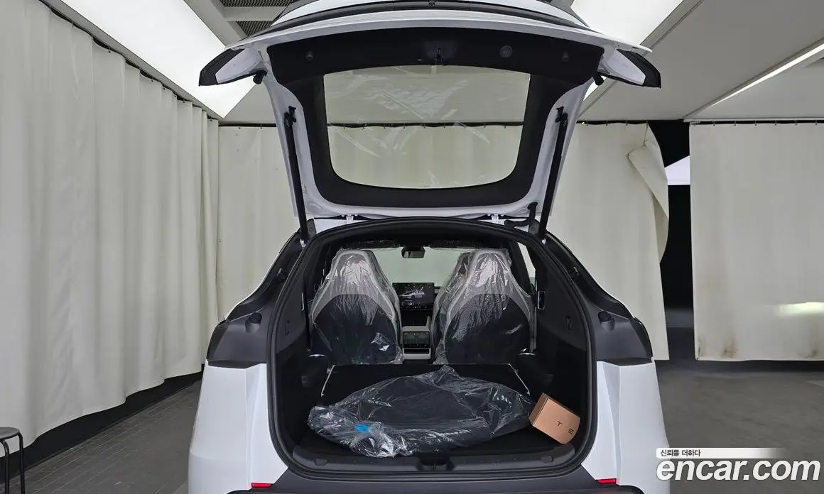 Tesla Model Y 2026 0.2 автомат (гидро), фото 20 Tesla Model Y 2026 0.2 автомат (гидро), фото 20