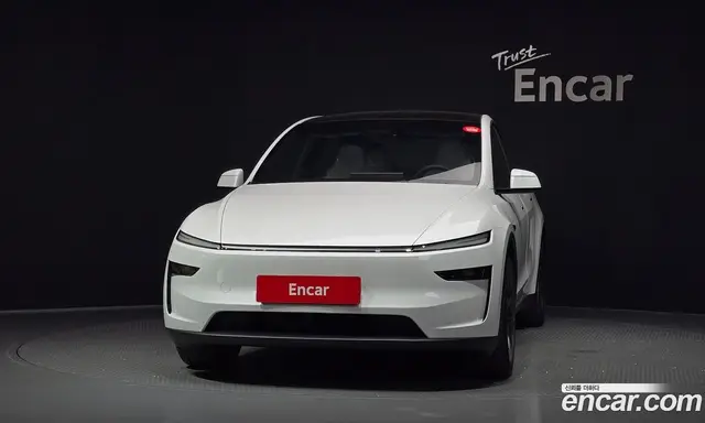 Tesla Model Y 2026 0.2 автомат (гидро), миниатюра 3 Tesla Model Y 2026 0.2 автомат (гидро), миниатюра 3