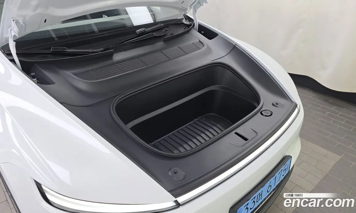 Tesla Model Y 2026 0.2 автомат (гидро), фото 6 Tesla Model Y 2026 0.2 автомат (гидро), фото 6