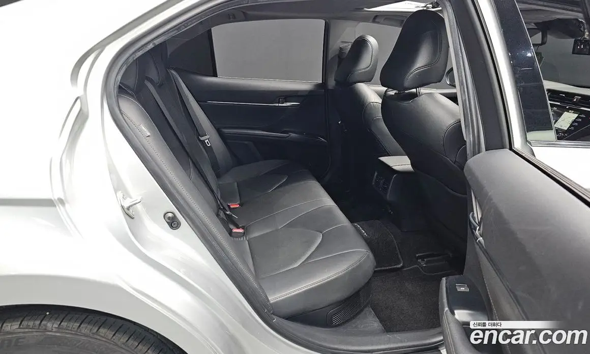 Toyota Camry 2018 2.5 автомат (гидро), фото 11 Toyota Camry 2018 2.5 автомат (гидро), фото 11