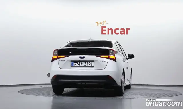 Toyota Prius 2019 1.8 автомат (гидро), миниатюра 4 Toyota Prius 2019 1.8 автомат (гидро), миниатюра 4