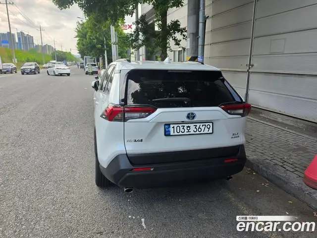Toyota RAV4 2023 2.5 автомат (вариатор), миниатюра 7 Toyota RAV4 2023 2.5 автомат (вариатор), миниатюра 7