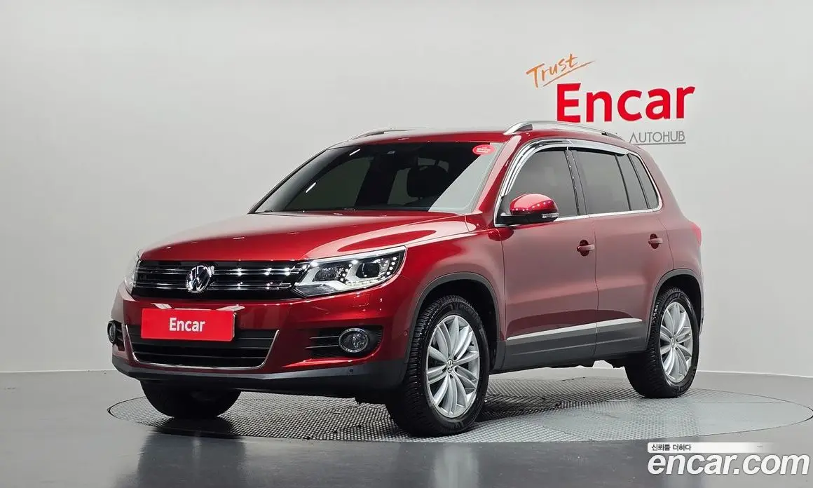 Volkswagen Tiguan 2014 2.0 автомат (гидро), фото 1 Volkswagen Tiguan 2014 2.0 автомат (гидро), фото 1