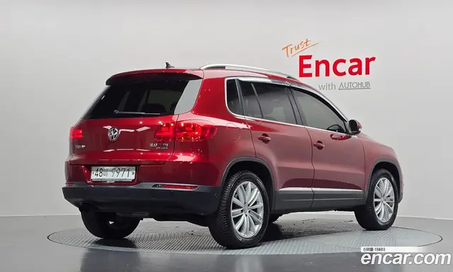Volkswagen Tiguan 2014 2.0 автомат (гидро), миниатюра 2 Volkswagen Tiguan 2014 2.0 автомат (гидро), миниатюра 2