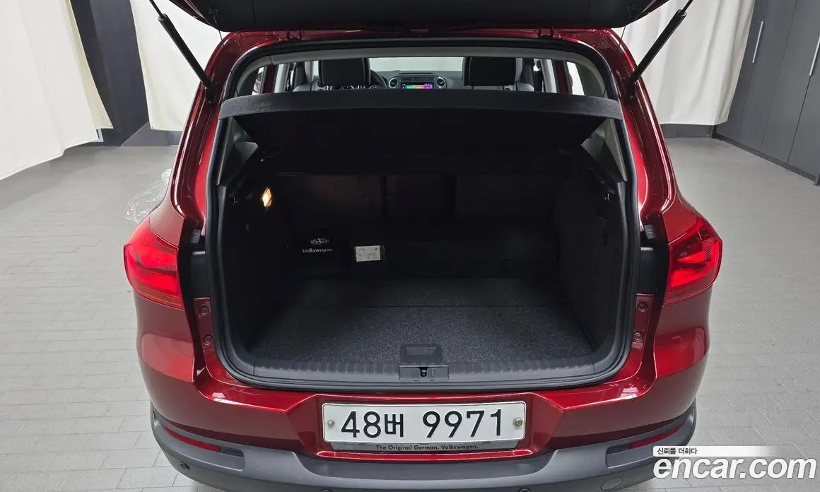 Volkswagen Tiguan 2014 2.0 автомат (гидро), фото 20 Volkswagen Tiguan 2014 2.0 автомат (гидро), фото 20